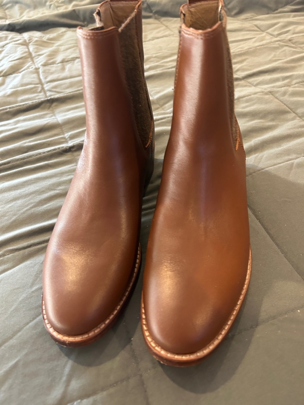 Eileen Fisher Tan Leather Heel